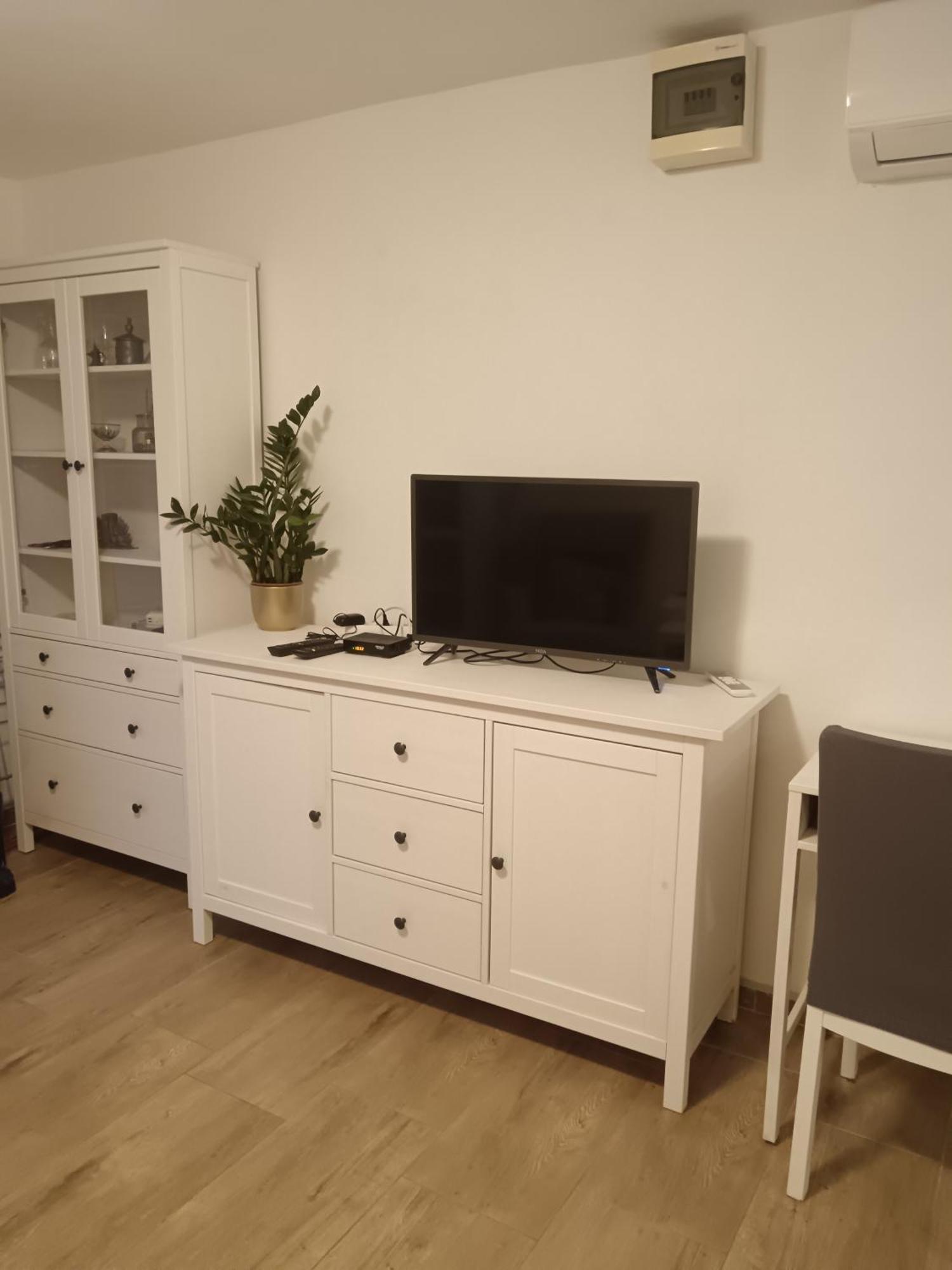 Apartments Aleksandra Цриквеница Экстерьер фото